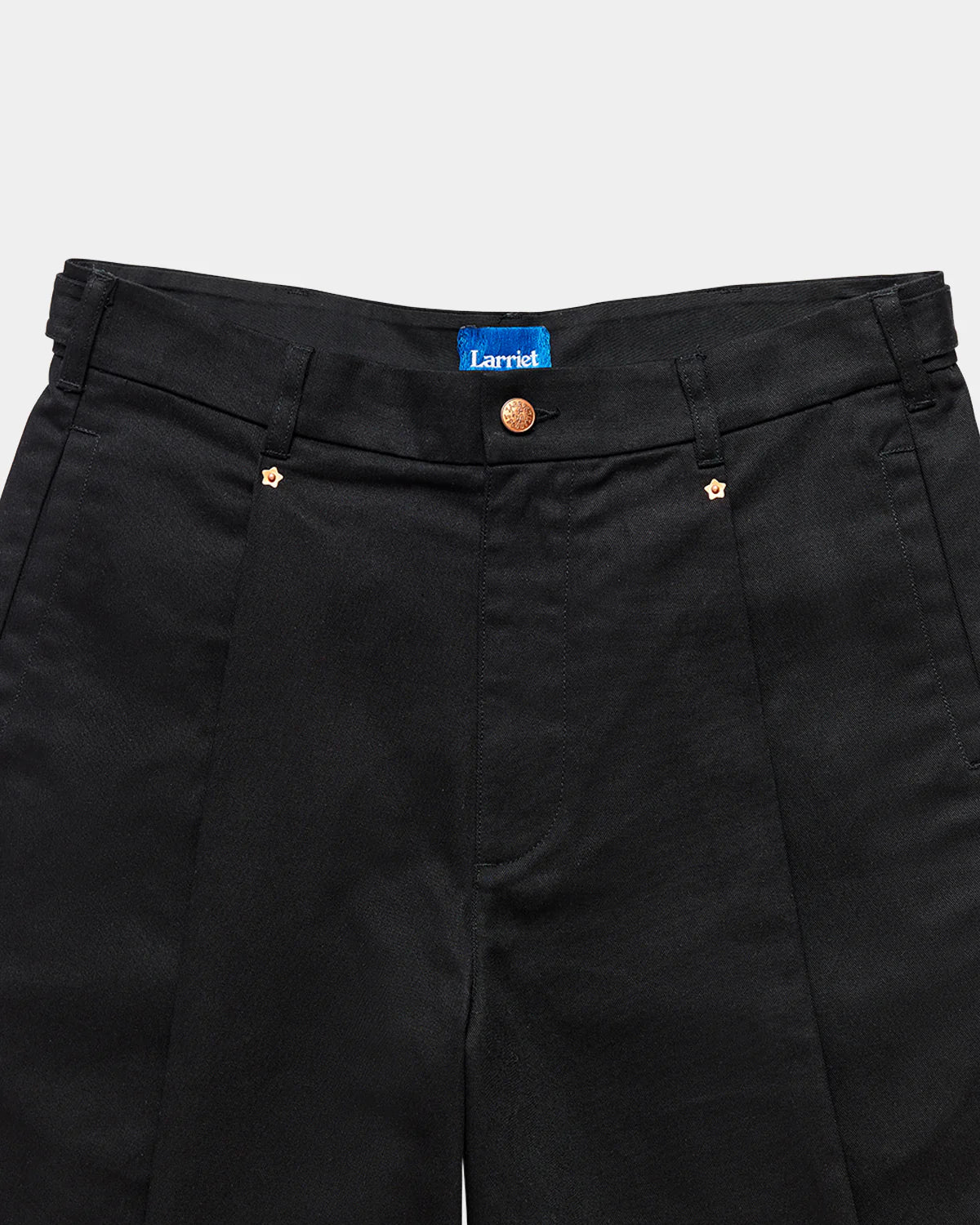 Lyu Short - Black - Aura