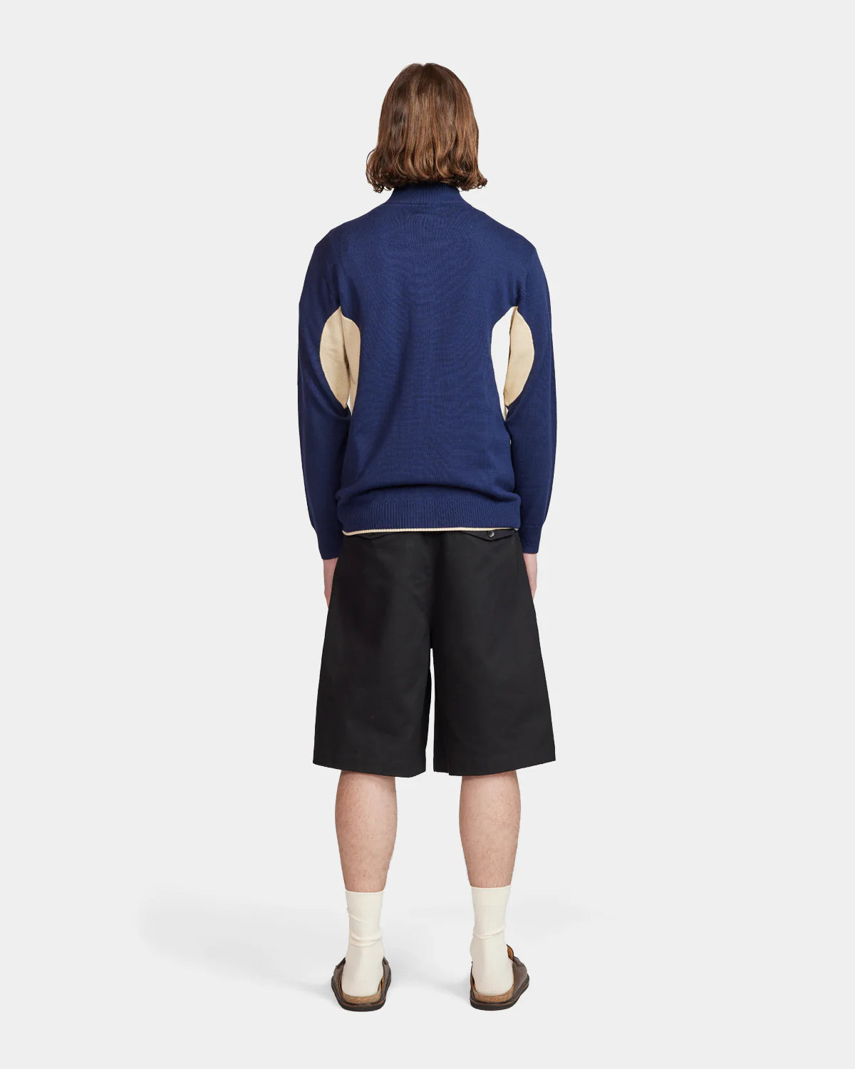 Lyu Short - Black - Aura