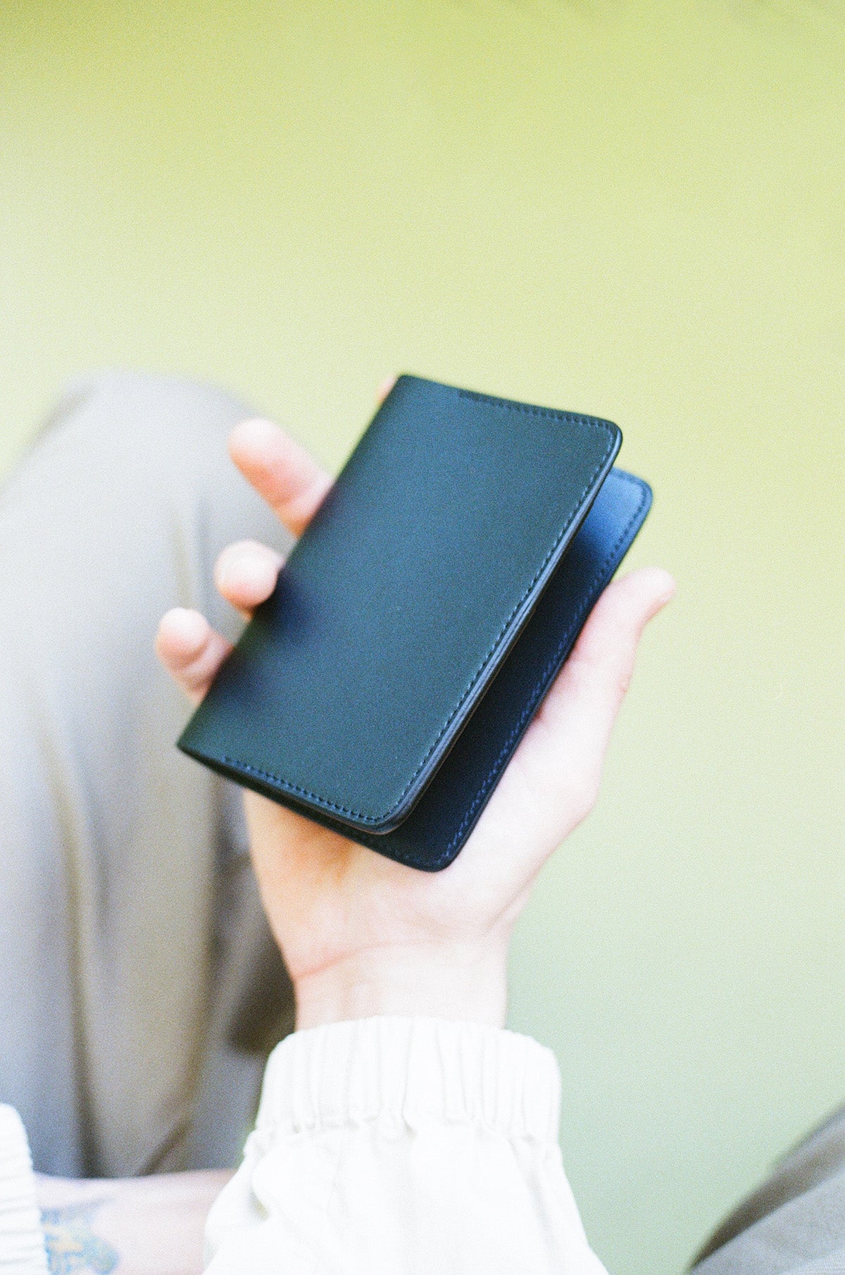 Passport Cover Black Baranil Calf Leather - Aura