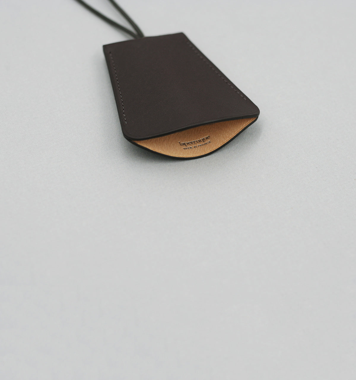 Bell Key-Holder Chocolate Baranil Calf Leather - Aura