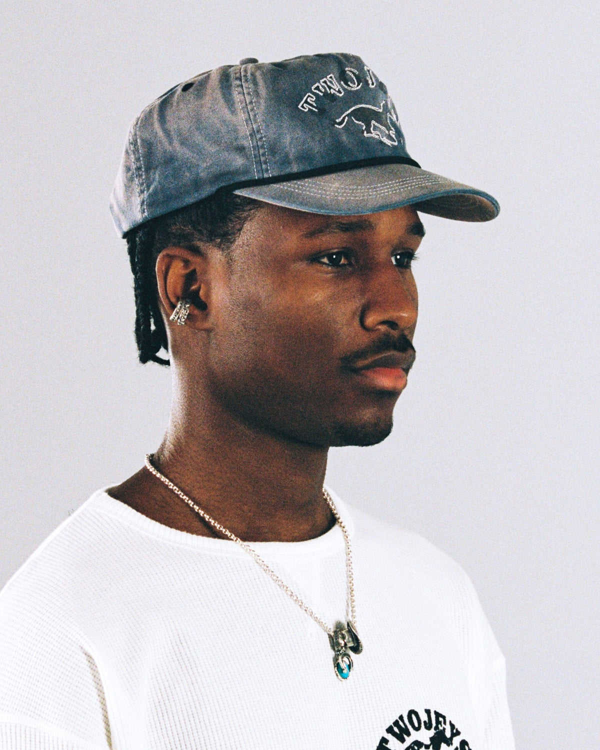 SUNFADED BLUE CAP TWO JEYS - portée — photo 2