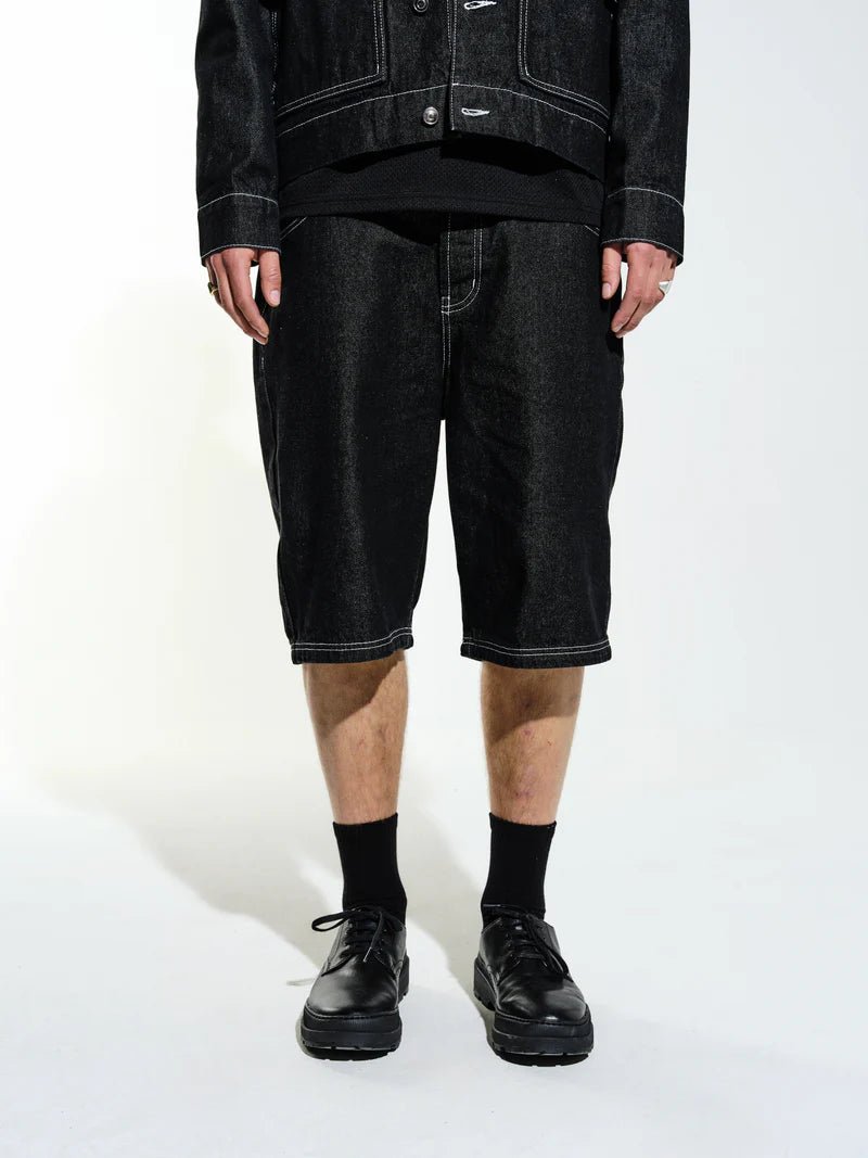 longer drs short - black denim - Aura