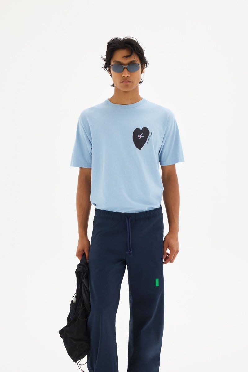 CALIFORNIA COTTON TEE - Run in Love Light Blue DISTRICT VISION - détail de la matière — photo 1