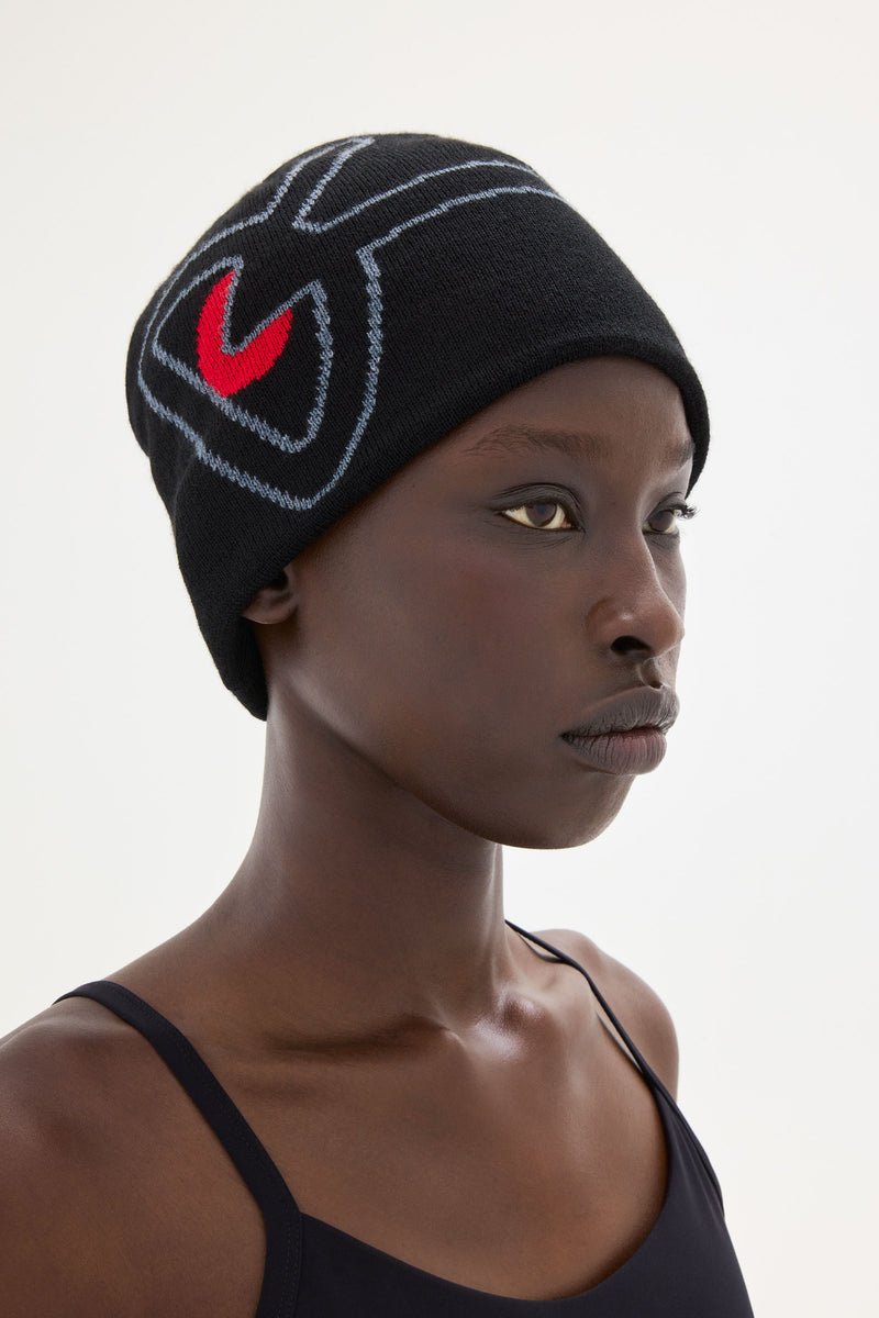 MERINO WOOL BEANIE - Black/Red DISTRICT VISION - porté de profil