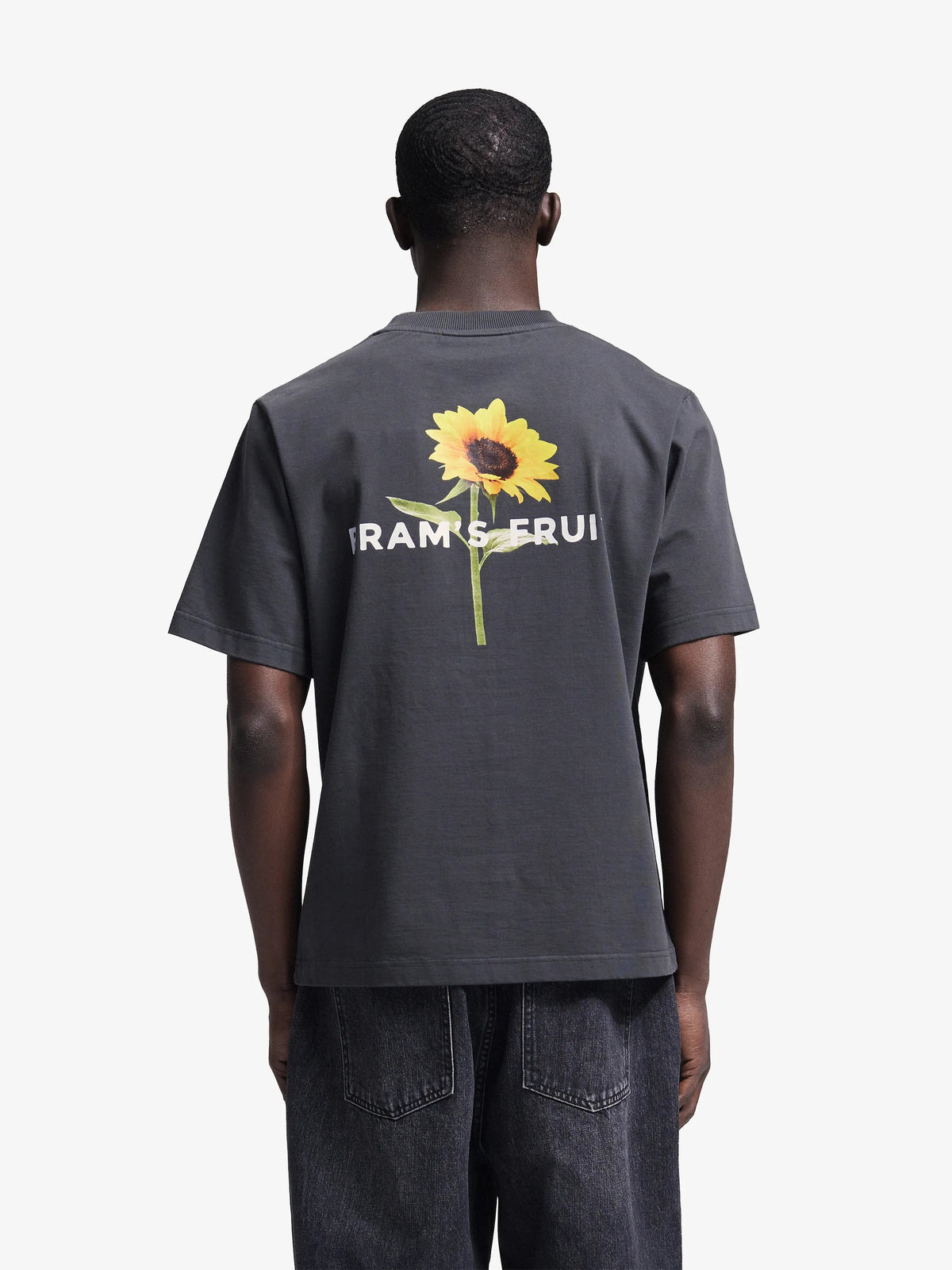 Sunflower T-shirt Bram's Fruit shadow black porté, coupe loose — photo 3