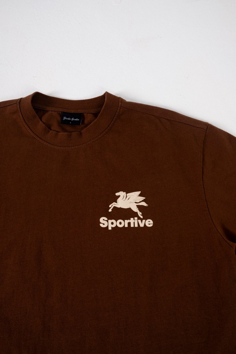 Goodies Sportive Pegasus Chocolate Tee détail col — photo 8