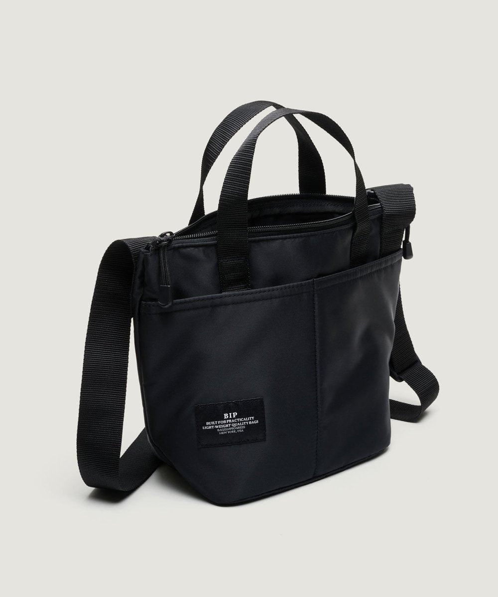 ZIPPER DUFFLE Small Black BAGS IN PROGRESS - vue de trois quarts — photo 2