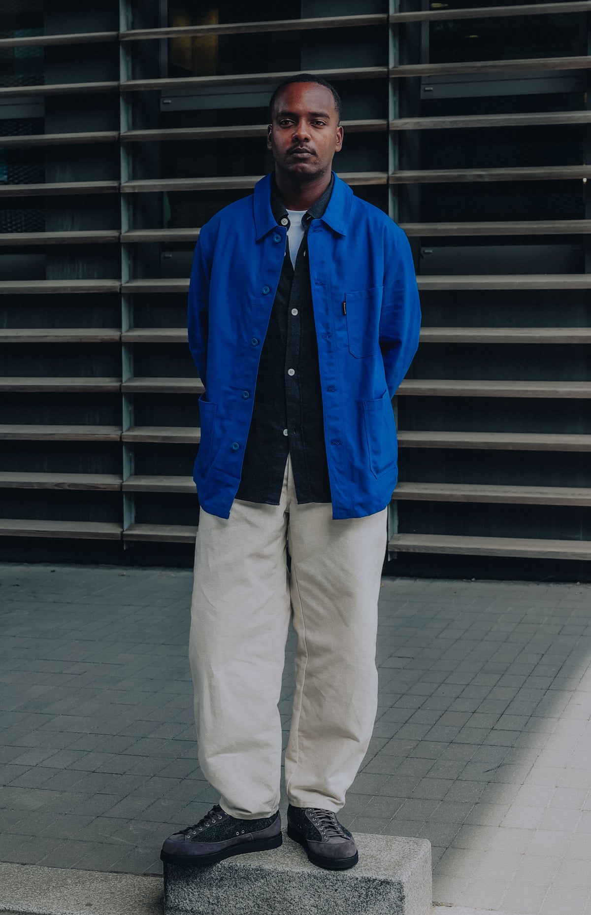 LOOK 04