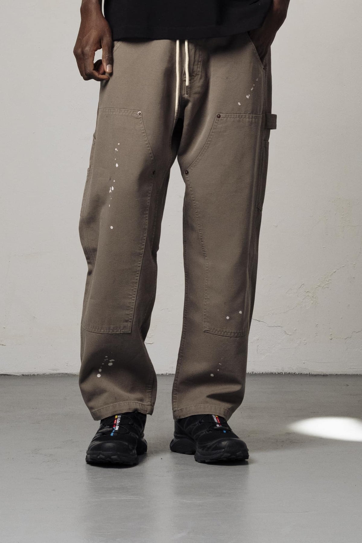 GREY DIRTY PANTS - Grey GOODIES SPORTIVE - porté de face — photo 2