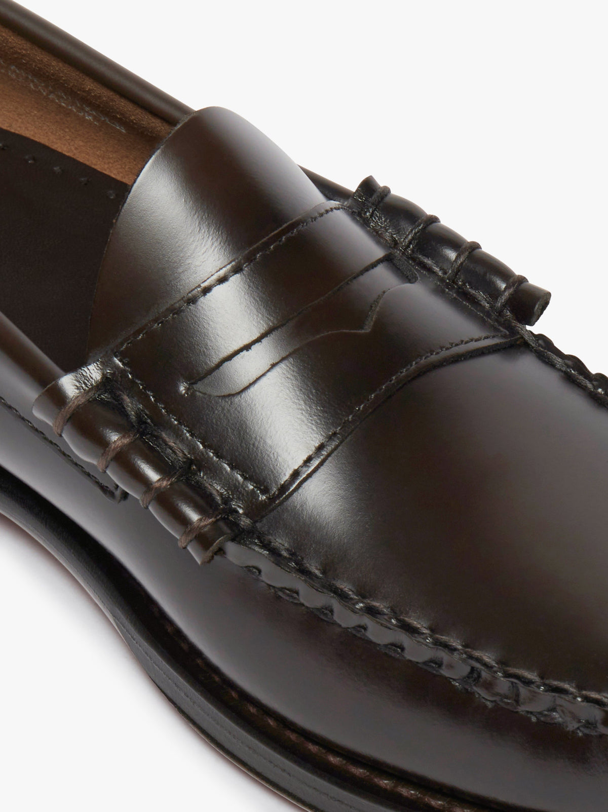 WEEJUN HERITAGE LARSON MOC PEN - Chocolate G.H.BASS - détail coutures cousues main — photo 6