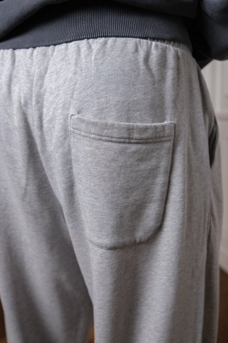 Goodies Sportive Patch Relaxed Jogger Pants vue de dos produit