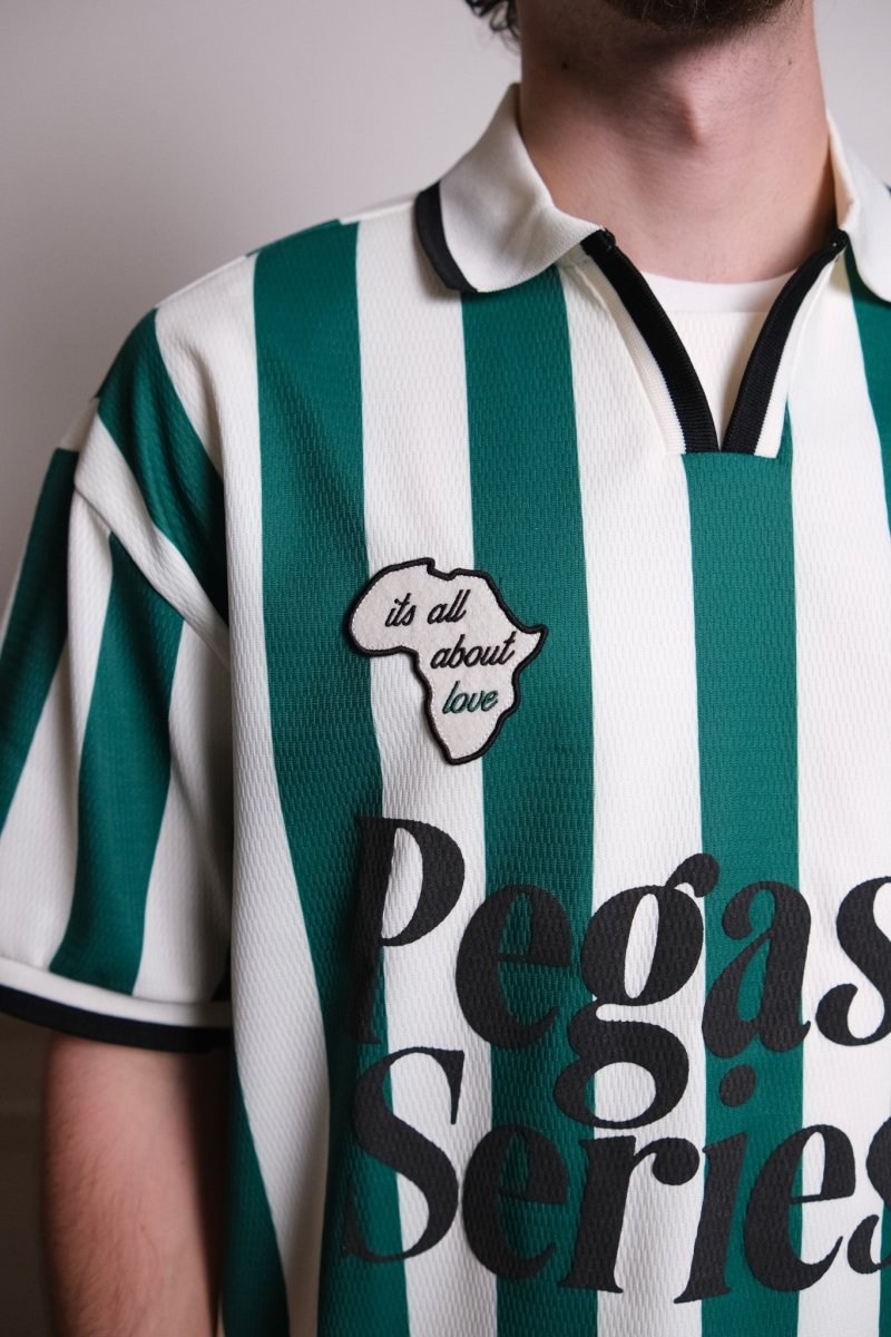 ABOUT LOVE FOOTBALL TEE - Green and Ecru GOODIES SPORTIVE - vue de dos — photo 4