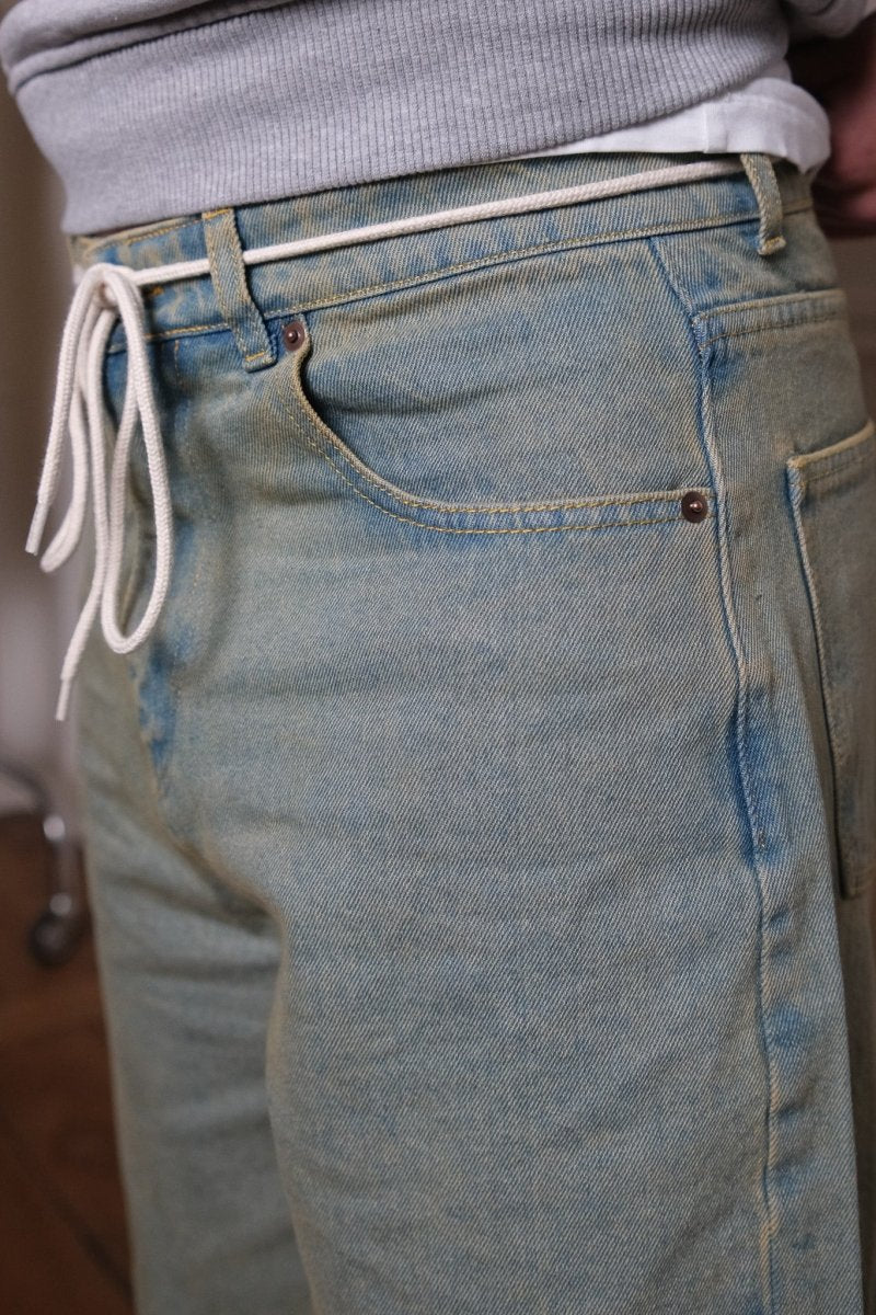 Goodies Sportive Dirty Denim Shorts vue de dos produit — photo 4