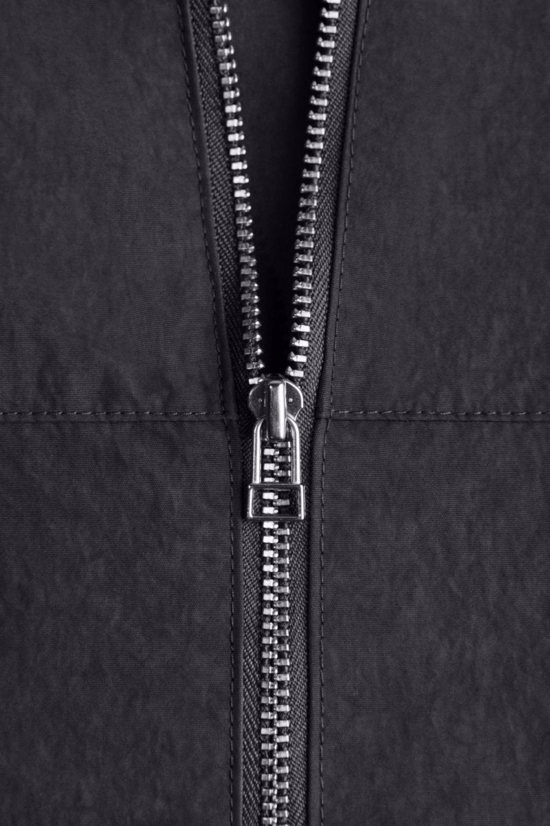 TASLAN NYLON JACKET - Shale DISTRICT VISION - détail du dos — photo 7