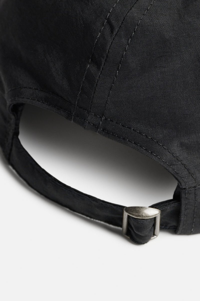 PANELED NYLON HAT - Symbol Black DISTRICT VISION - détail du strapback