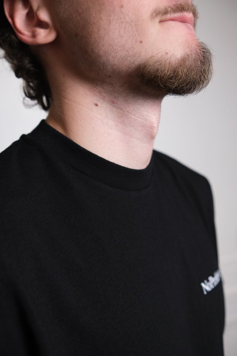 Détail col T-shirt Aries Mini Problemo noir — photo 4