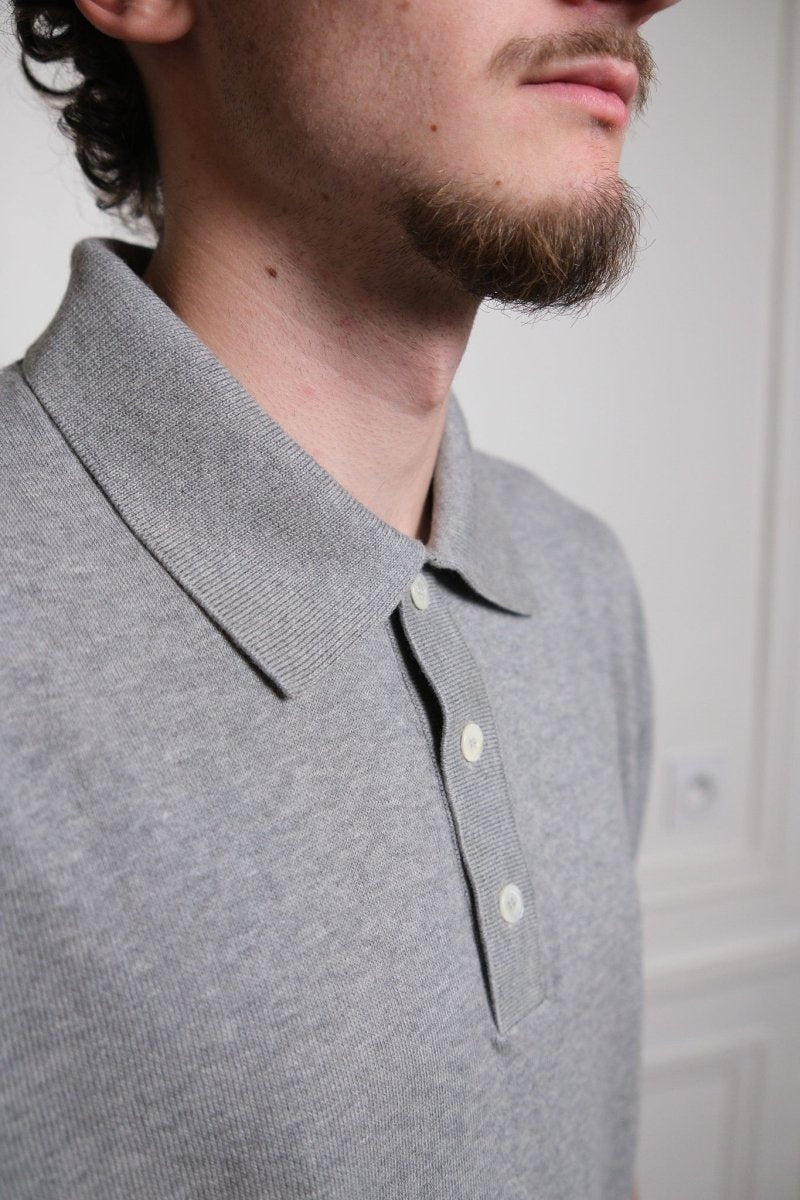 Détail col et tricot Prato polo Another Aspect Polo Shirt 3.0 — photo 3