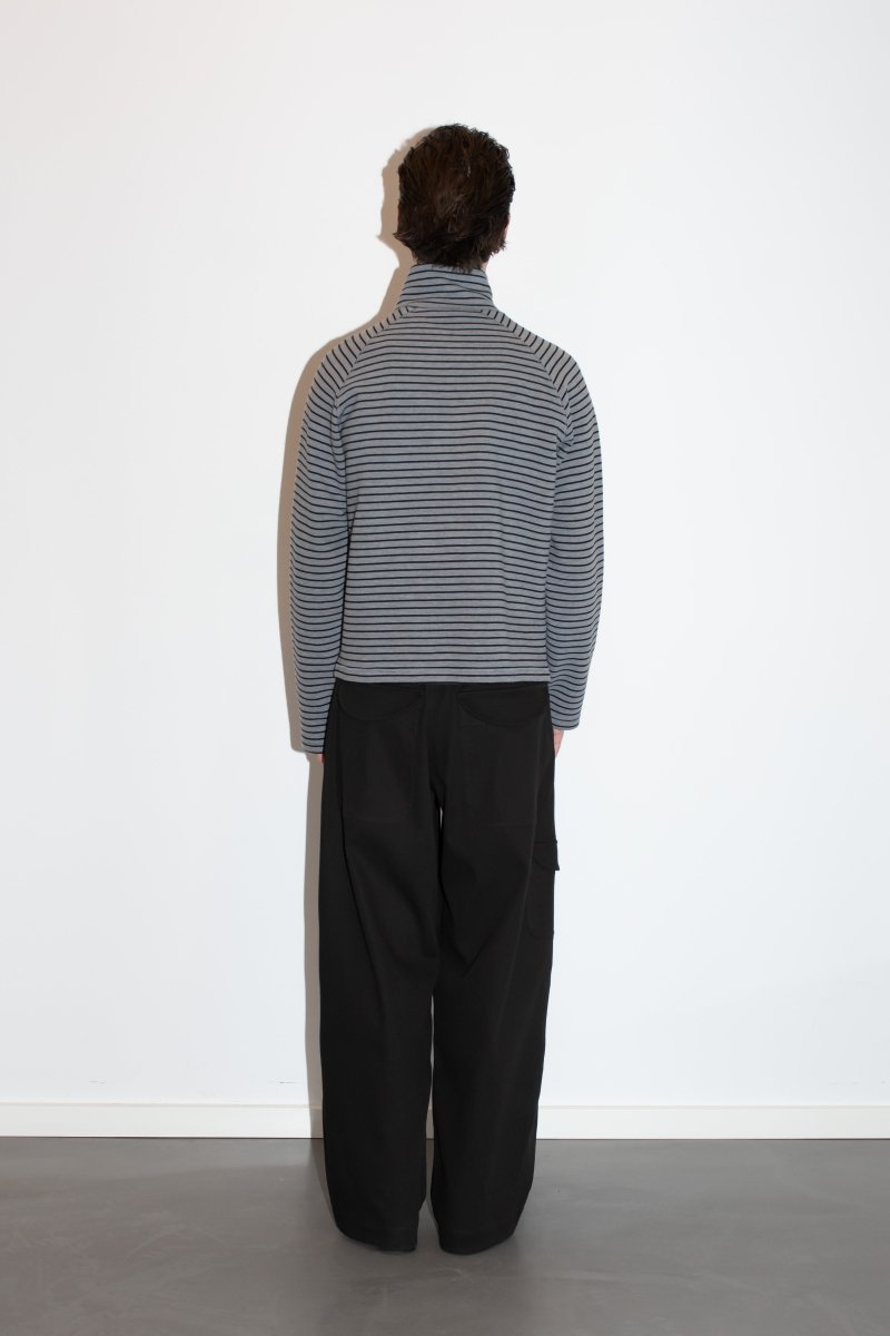 Vous Décidez Edit zip- grey/black stripe détail tissu matière - boutique mode homme Rennes - Aura Store