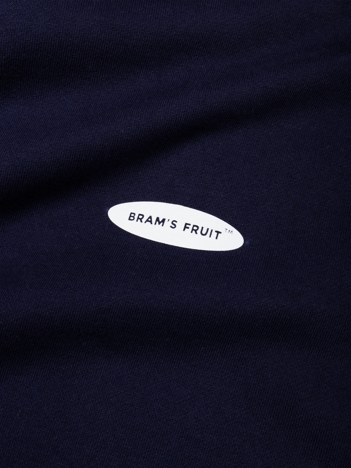 T-shirt Bram's Fruit F*ck Off I'm Gardening navy porté, col rond côtelé — photo 4