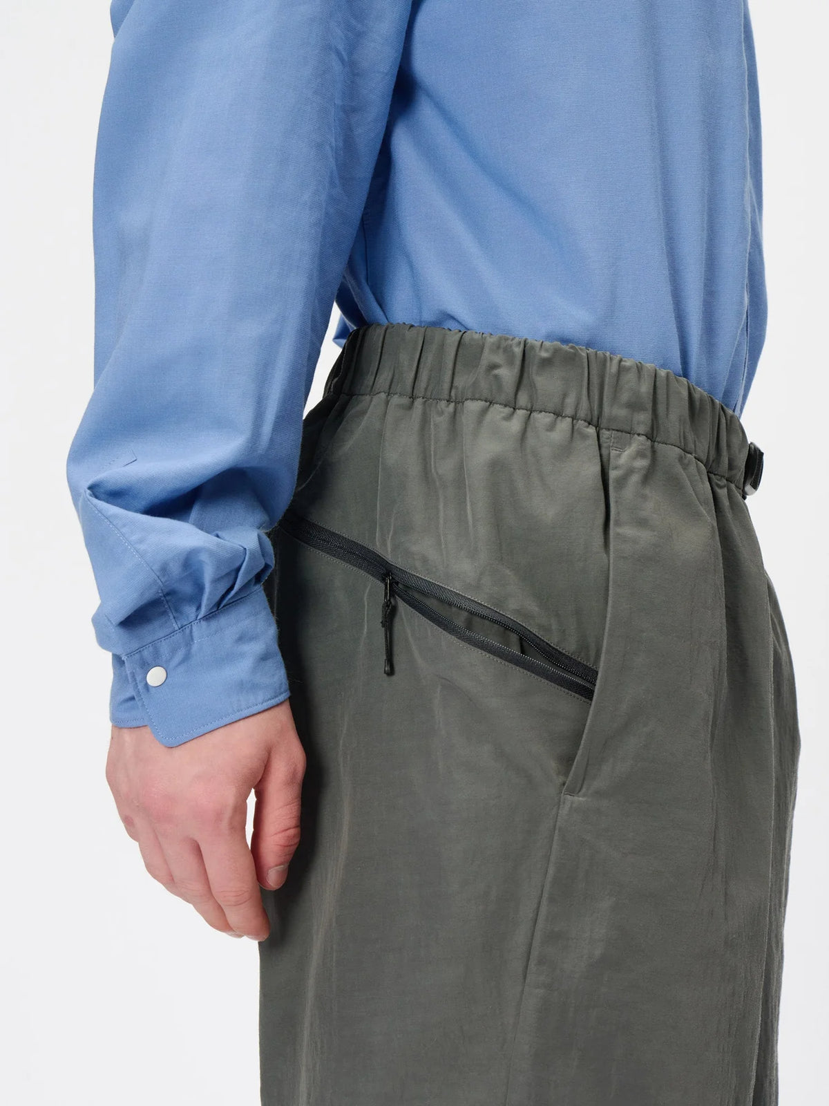 NYLON MULTI PURPOSE PANTS - Dark Heather GOLDWIN - détail matière nylon — photo 3