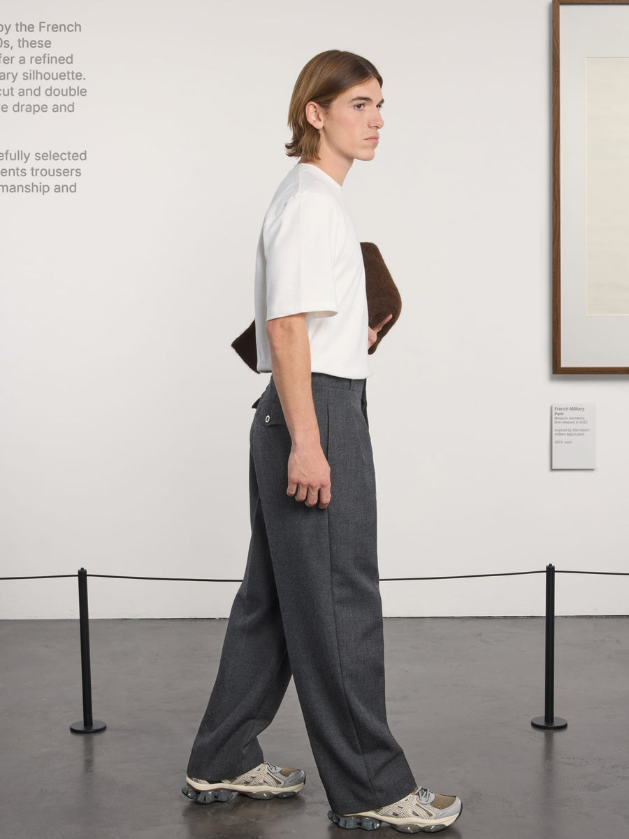 Museum Garments French Military Pants gris anthracite chiné en gabardine de laine - porté, vue 2