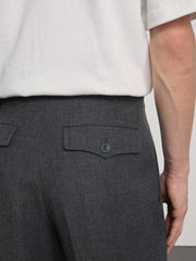 Museum Garments French Military Pants gris anthracite chiné en gabardine de laine - porté, vue 4