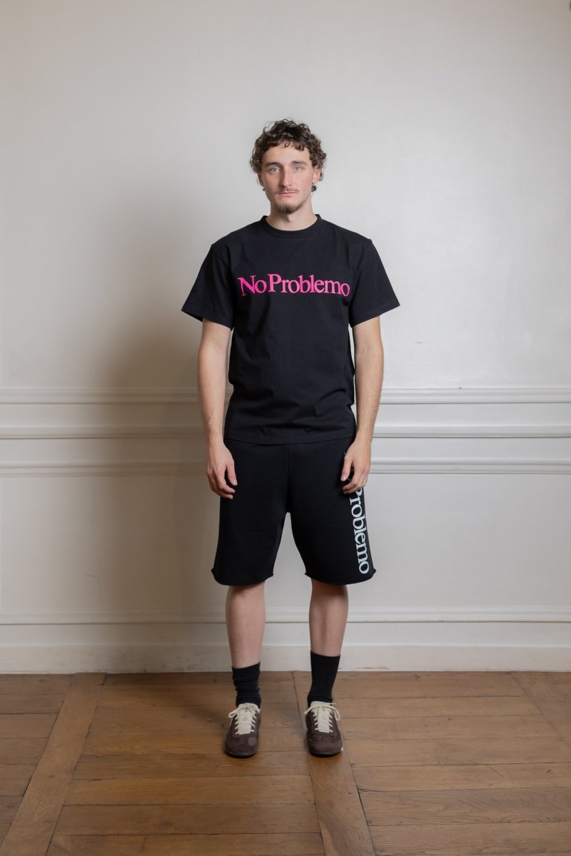 Mannequin portant le t-shirt No Problemo Ss Tee noir en jersey de coton lourd — photo 1