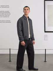 Museum Garments Exhibition Padded Jacket gris chiné en flanelle de laine vierge - porté, vue 3