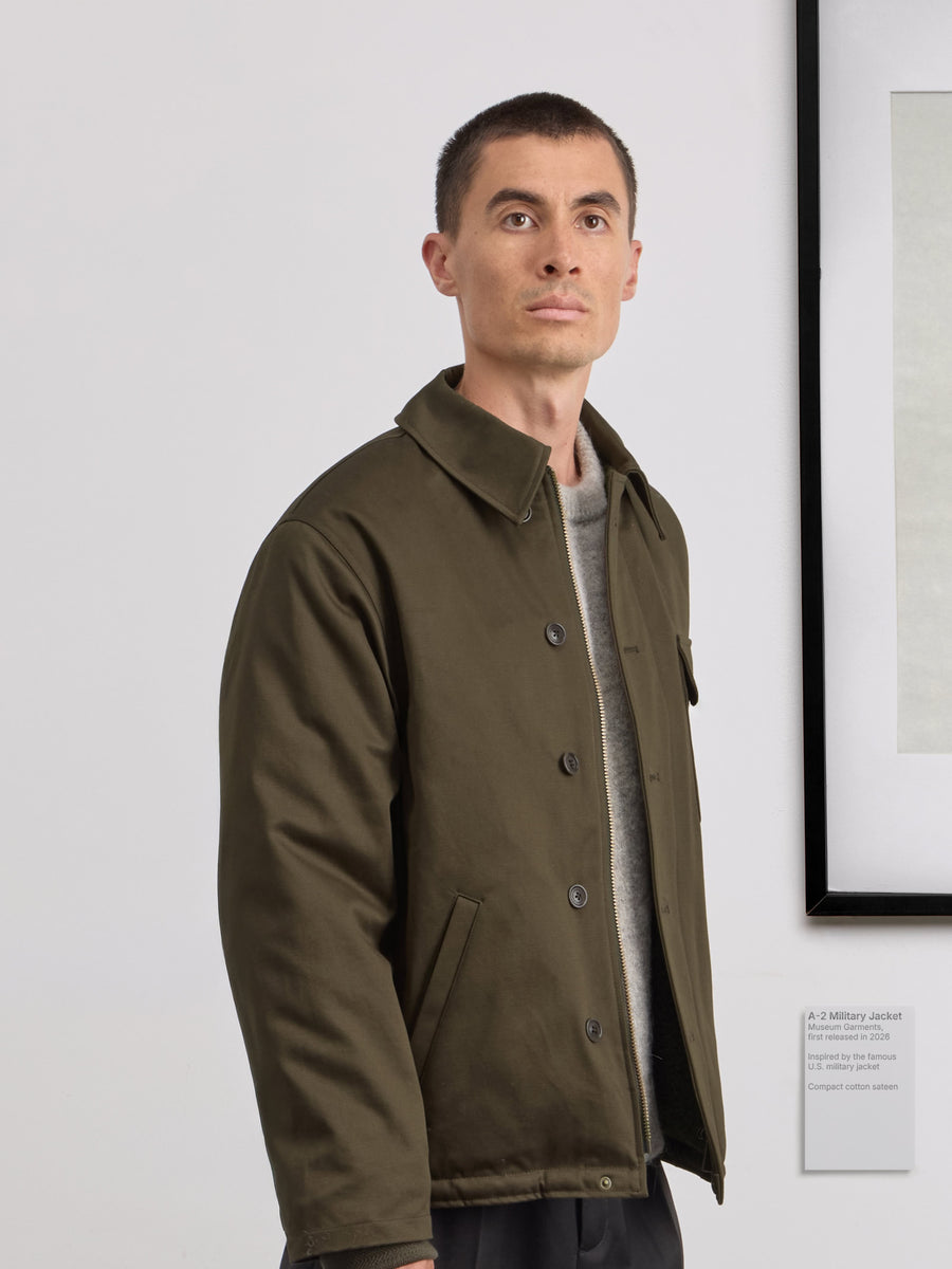 Museum Garments A-2 Military Jacket vert militaire foncé en coton - porté, vue 6