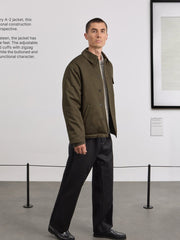 Museum Garments A-2 Military Jacket vert militaire foncé en coton - porté, vue 5