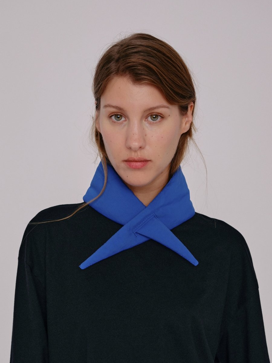 PADDED BANDANA - Cobalt blue OLEND - vue de trois quarts