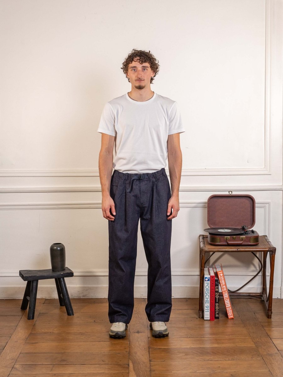 Two Tuck Wide Denim Pants Deep Indigo