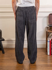 One Tuck Fatigue Corduroy Pants Charcoal