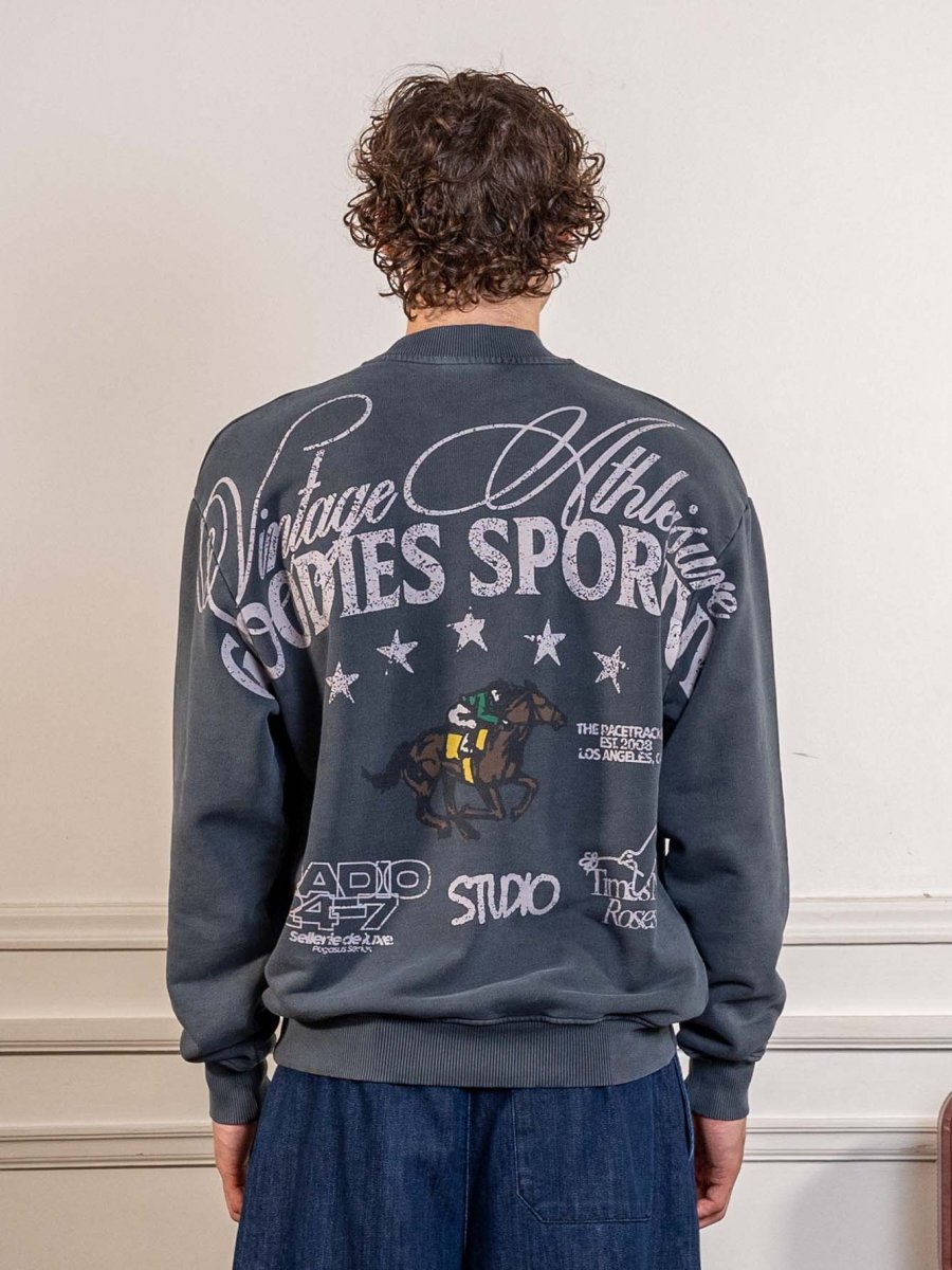 Radio 24:7 Crewneck