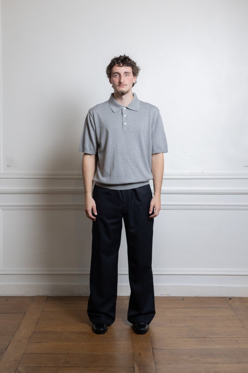 Polo Another Aspect Polo Shirt 3.0 grey melange coton bio porté de face
Image — photo 1