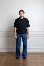 Polo Another Aspect Polo Shirt 3.0 noir coton bio porté de face
Image