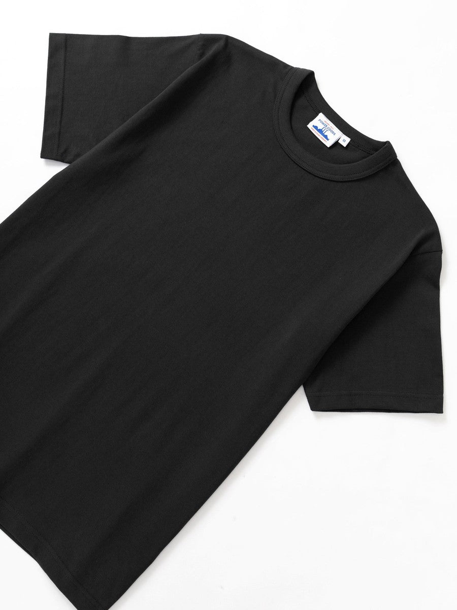 Archive T-Shirt Power Goods black, vue à plat