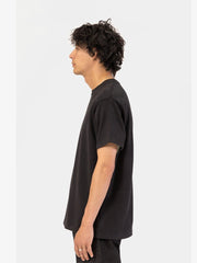 Super Weight T-Shirt Power Goods black, porté, vue de profil
