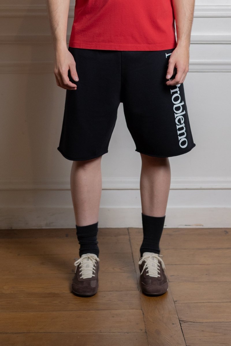 Short No Problemo Sweatshorts noir, vue rapprochée du jersey de coton lourd