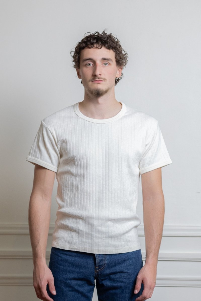 T-shirt Another Aspect 2.0 antique white détail finitions côtelées
Image