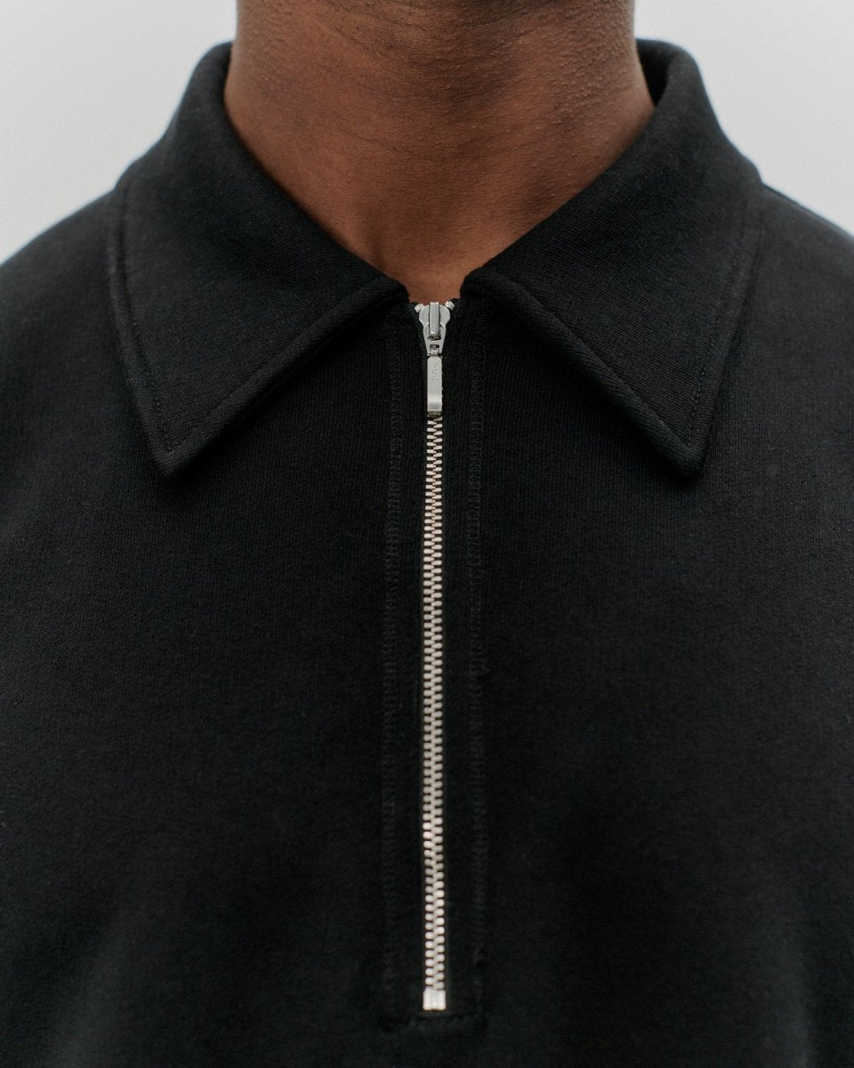 Vous Décidez LIGHT ZIP TOP - BLACK porté dos - mode homme Rennes - Aura Store