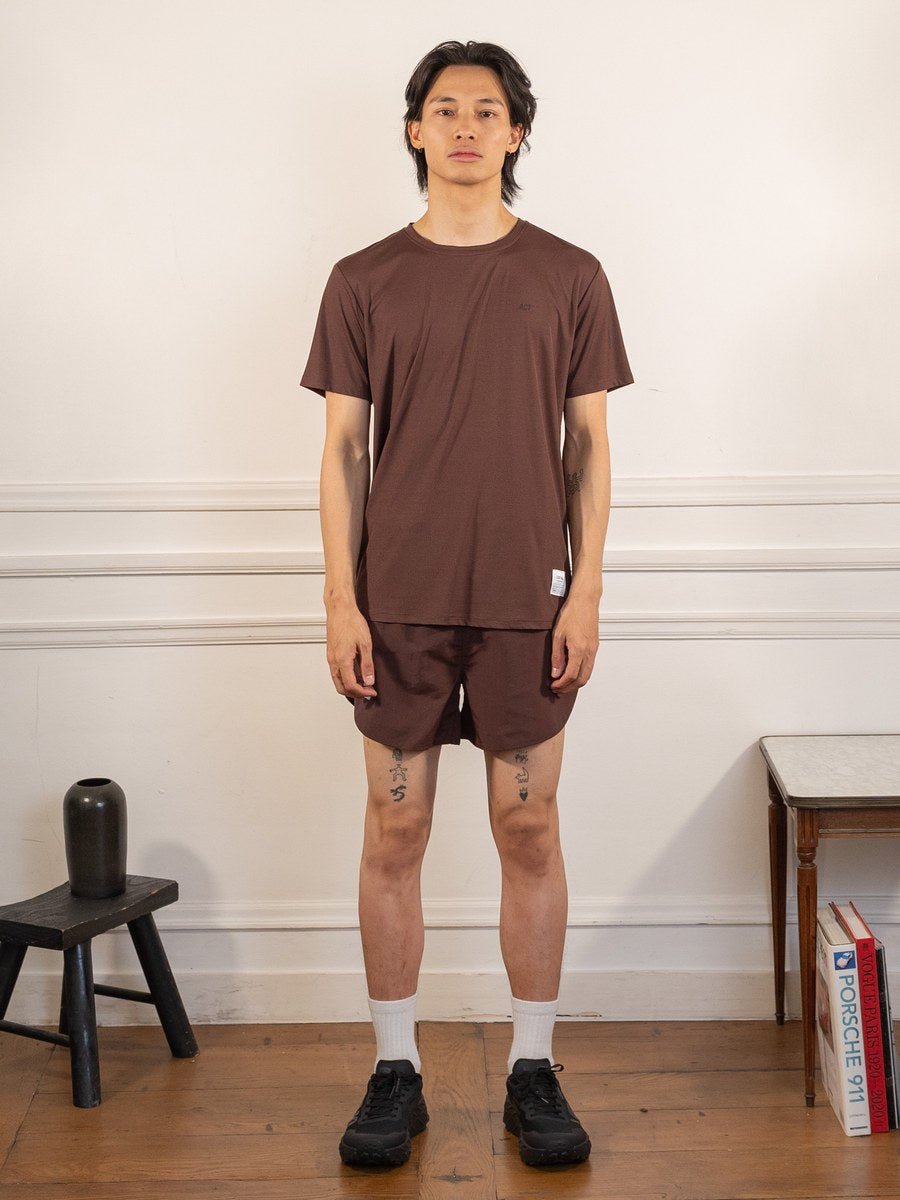BioPerf - T-Shirt - Marron - ACT Running - vue portée en pied
