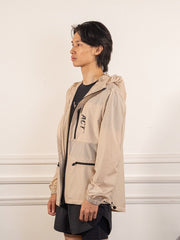 BioRip - WindBreaker - Beige - ACT Running - vue de profil portée