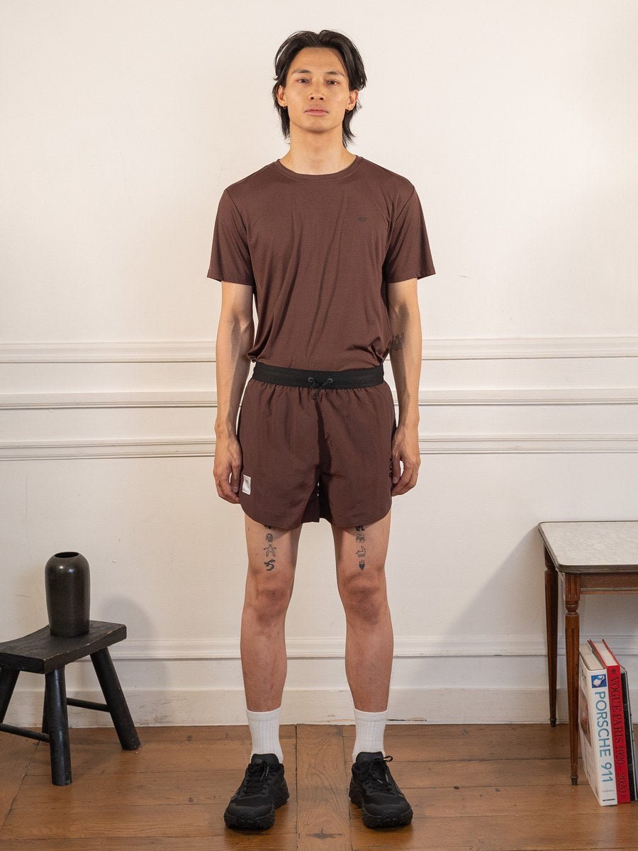ShellLight - Short - Marron - ACT Running - vue portée en pied