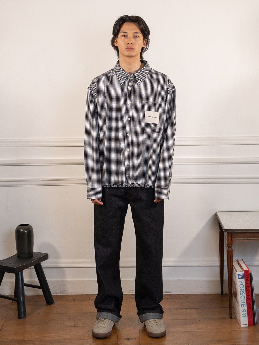 Distressed Farmer's Shirt LS - Black - Bram's Fruit - vue portée en pied