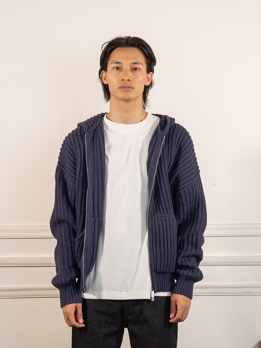 Hooded Fisherman Knit - Midnight Blue - Bram's Fruit - vue de face portée