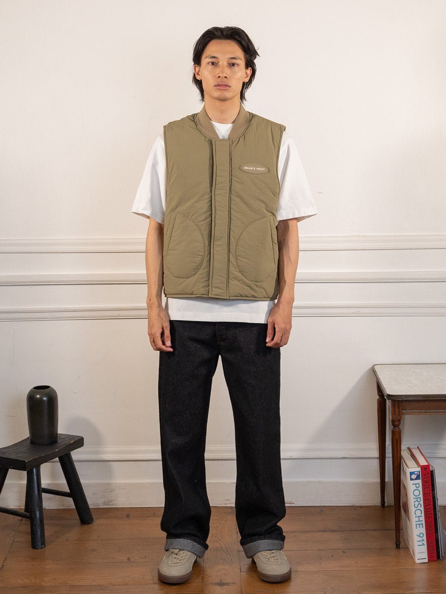 Reversible Padded Vest - Olive Green - Bram's Fruit - vue portée en pied