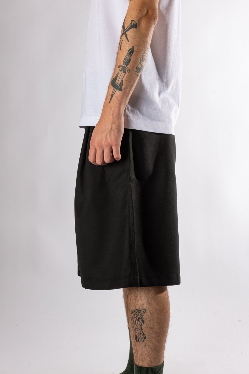 Men's Pleated Shorts COMME DES GARÇONS shirt