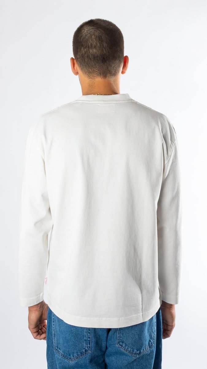 Coupe portée t-shirt manches longues Verlan Off White sur homme concept store homme Rennes Bretagne