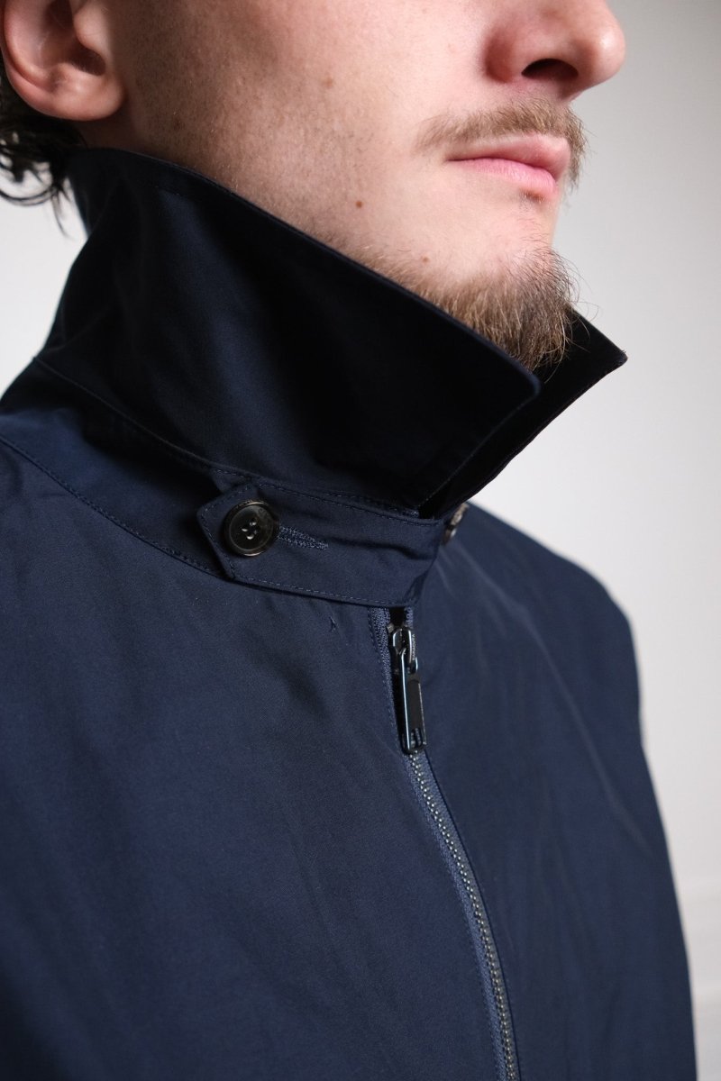 détail col chemise et poches blouson seventies baracuta g18 navy 2